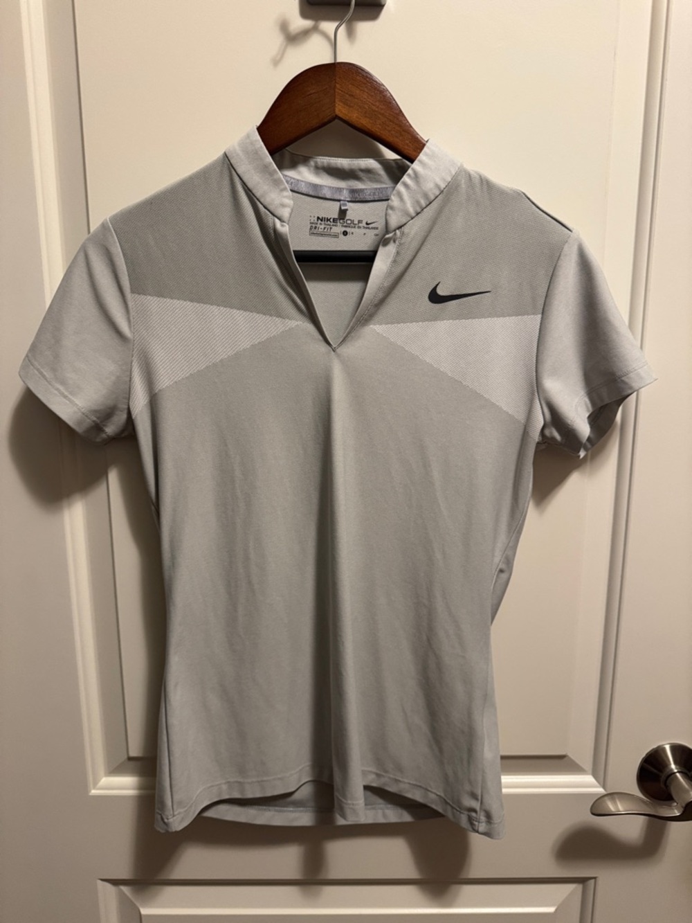 Nike Women's Light Gray Short Sleeve V-Notch Golf Top